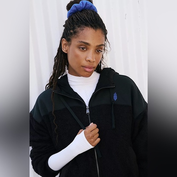 NEW Free People Cuddle Up Zip-Up Hoodie Jacket - Picture 4 of 9